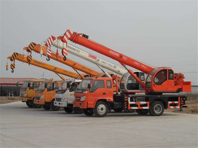 玛沁县设备出现故障导致停工，怎么处理？是否有备用设备替换？